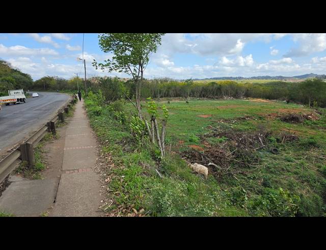 10,198M² VACANT LAND FOR SALE IN KULEKA